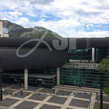T1 bis meublé à louer à Grenoble Centre : Grenoble