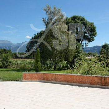 Villa Moirans : Extérieur Terrasse