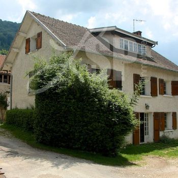 Maison St Etienne de Crossey : Maison