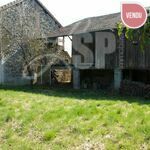 Maison de village avec dépendances