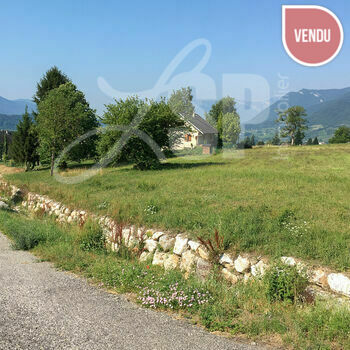 Terrain viabilisé (Lot 1)