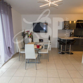 Appartement T3 récent : Rives