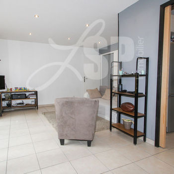 Apartement T3 : Rives