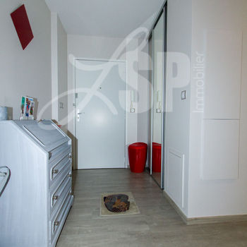 Appartement T3 centre ville : Rives