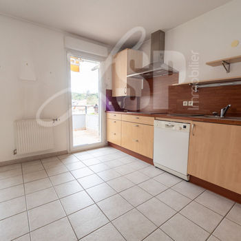 Appartement T4 Rives : Rives