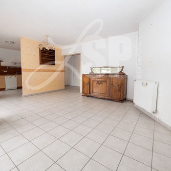 Appartement T4 Rives : Rives