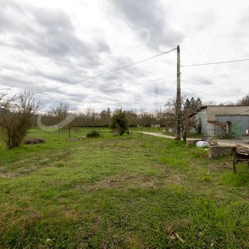 Ferme à restaurer : Ferme à restaurer