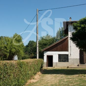 Maison individuelle + Dépendances : Commelle