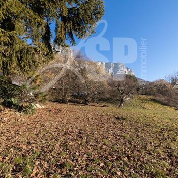 Terrain viabilisé (Lot 3) : St Jean d'Arvey