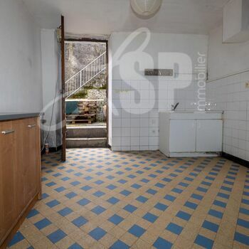 Maison de village (2 logements) A6 : L'Albenc