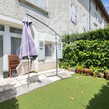 T3bis Duplex Rez de Jardin centre ville : Voreppe