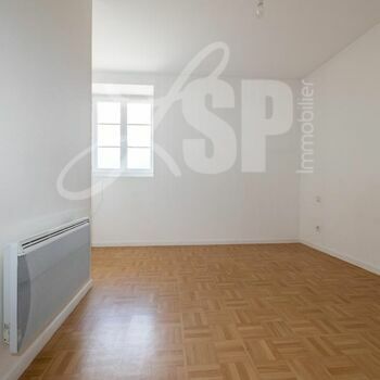Appartement T2 centre ville étage 2 : Voreppe