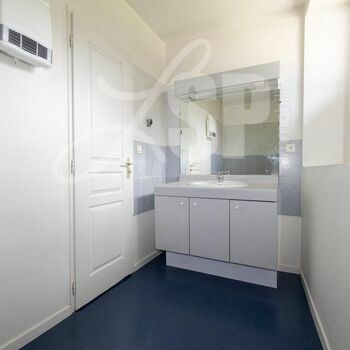 Appartement T2 centre ville étage 2 : Voreppe