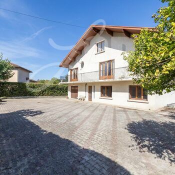 Villa individuelle T5 + T2 avec terrain : Rives