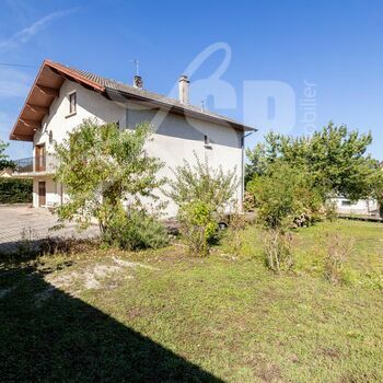 Villa individuelle T5 + T2 avec terrain : Rives