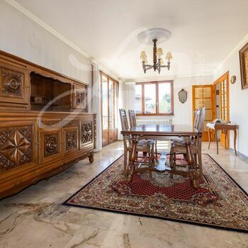 Villa individuelle T5 + T2 avec terrain : Rives Etage