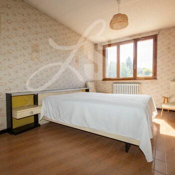 Villa individuelle T5 + T2 avec terrain : Rives Etage