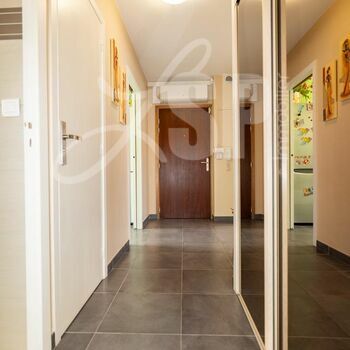 Appartement T3 (Balcon, Garage, Cave) : T3 Renage