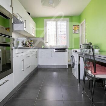 Appartement T3 (Balcon, Garage, Cave) : T3 Renage