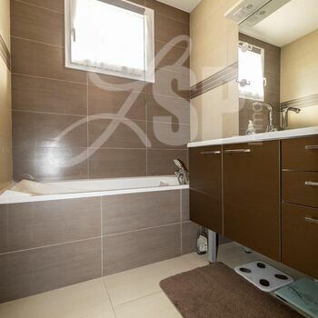 Appartement T3 (Balcon, Garage, Cave) : T3 Renage