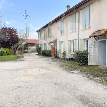 Immeuble (10 logements) : Immeuble (10 logements)