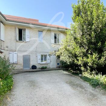 Immeuble (10 logements) : Immeuble (10 logements)
