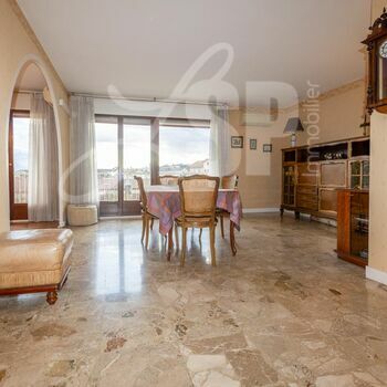Appartement T4 avec terrasse et garage : T4 Voiron