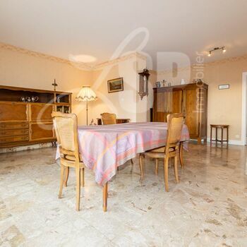 Appartement T4 avec terrasse et garage : T4 Voiron