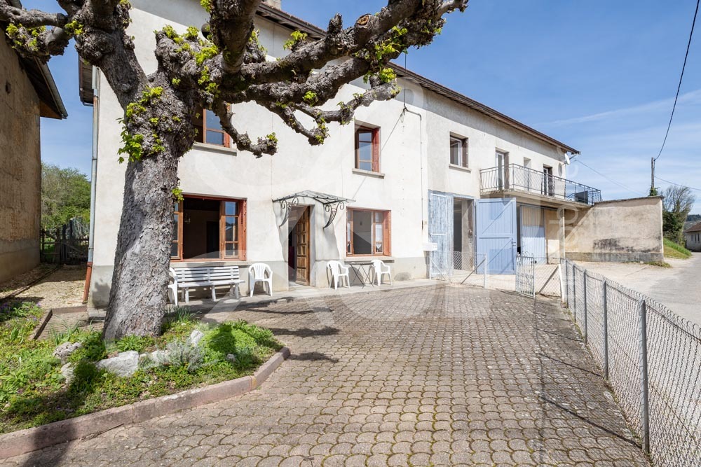 Maison à vendre<br>9 pièces