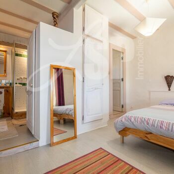 Maison T5 + Dépendances : Maison T5 + Dépendances