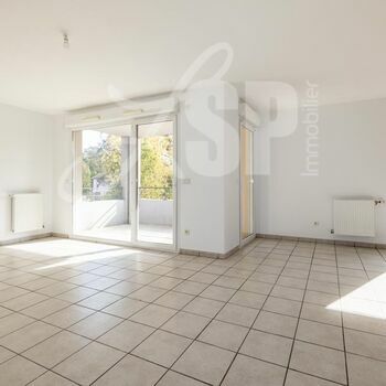 Appartement T4 Rives centre : Appartement T4 Rives centre