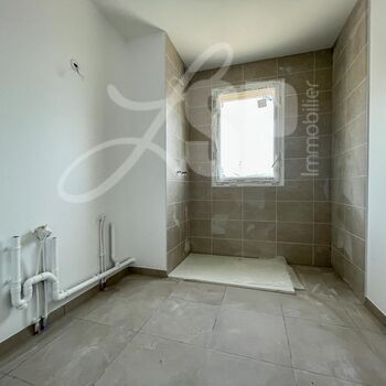 Appartement T4 neuf (D303) : Appartement T4 neuf (D303)