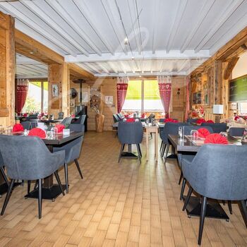 Hôtel restaurant Le Pont De Champ : Hôtel restaurant Le Pont De Champ