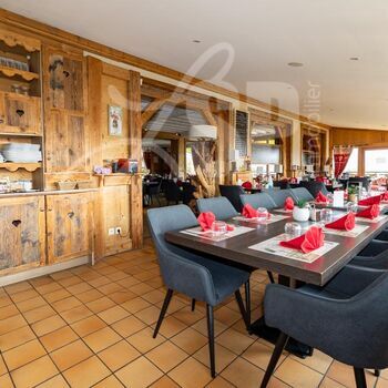 Hôtel restaurant Le Pont De Champ : Hôtel restaurant Le Pont De Champ