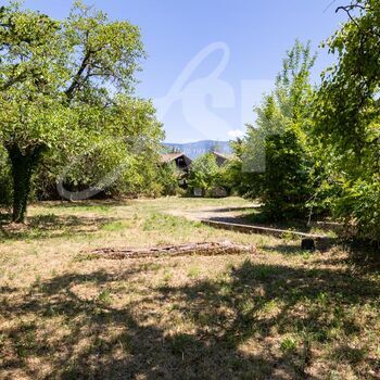 Villa individuelle à restaurer : Villa individuelle à restaurer