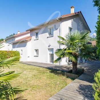 Villa T5 avec terrain et garage