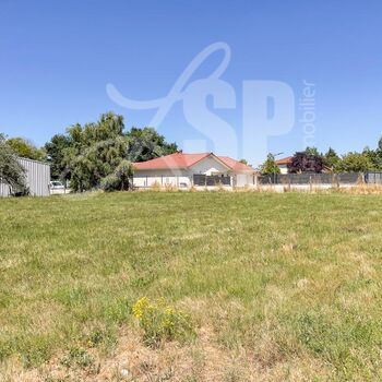 Terrain à bâtir (Lot 4) : Terrain à bâtir (Lot 4)
