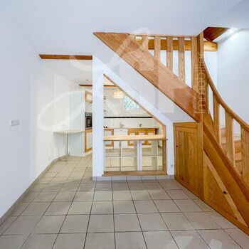 Appartement T3 dans maison de village : Appartement T3 dans maison de village