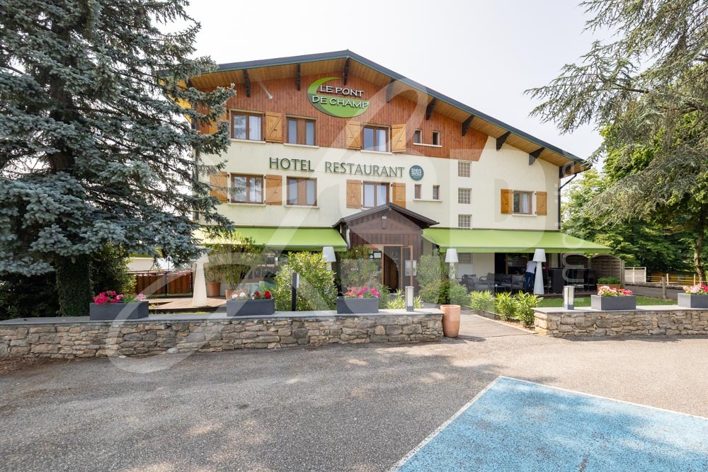 Local pro à vendre<br>9 pièces