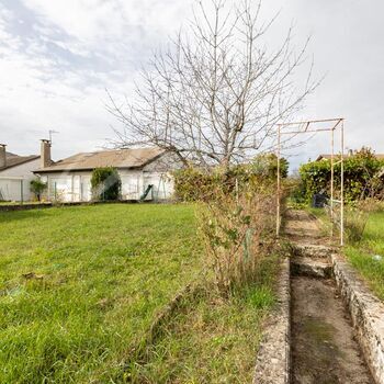 Villa plain-pied T6 : Villa plain-pied T6