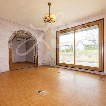 Villa plain-pied T6 : Villa plain-pied T6