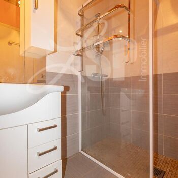 Villa plain-pied T6 : Villa plain-pied T6