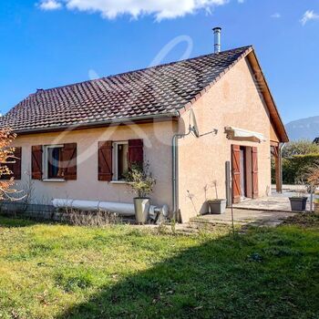 Villa plain-pied T4 : Villa plain-pied T4