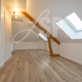 Villa individuelle T7 avec terrain : Villa individuelle T7 avec terrain