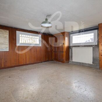 Villa individuelle T7 avec terrain : Villa individuelle T7 avec terrain