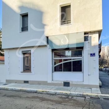 Local d'activité : Local d'activité