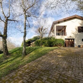 Villa T6 : Villa T5