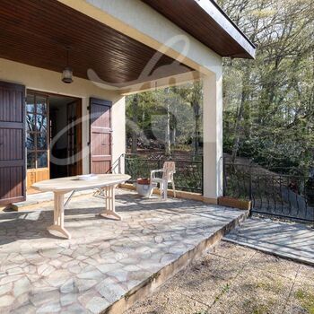 Villa T6 : Villa T5