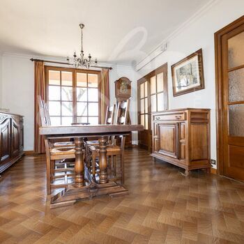 Villa T6 : Villa T5