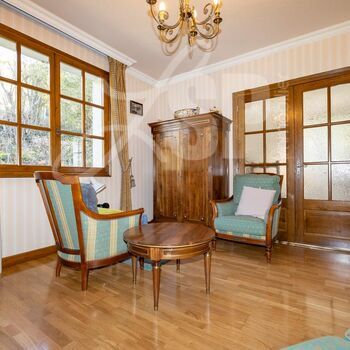 Villa T6 : Villa T5